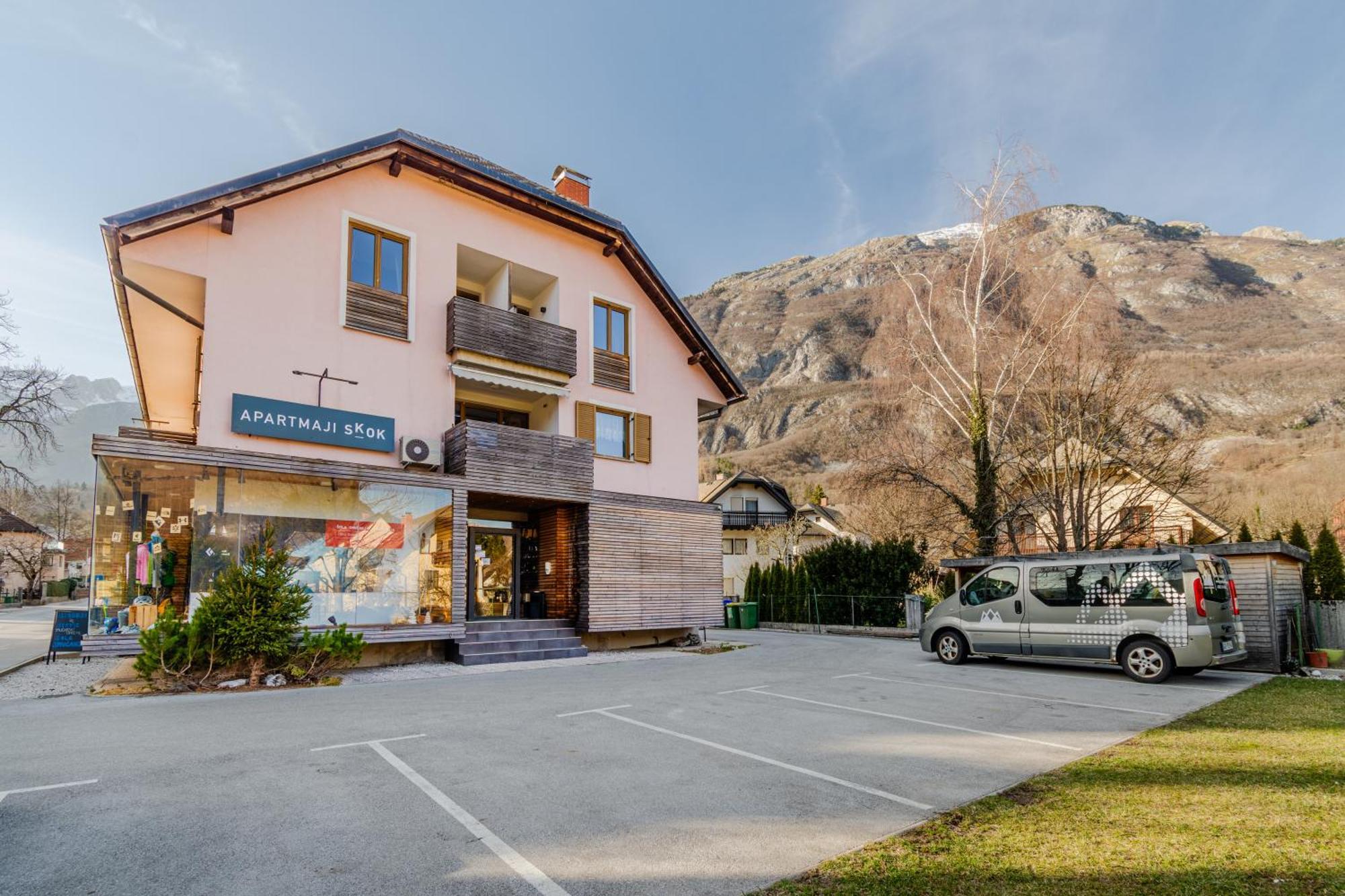 Apartments Skok With Rafting And Free Parking Bovec Eksteriør billede