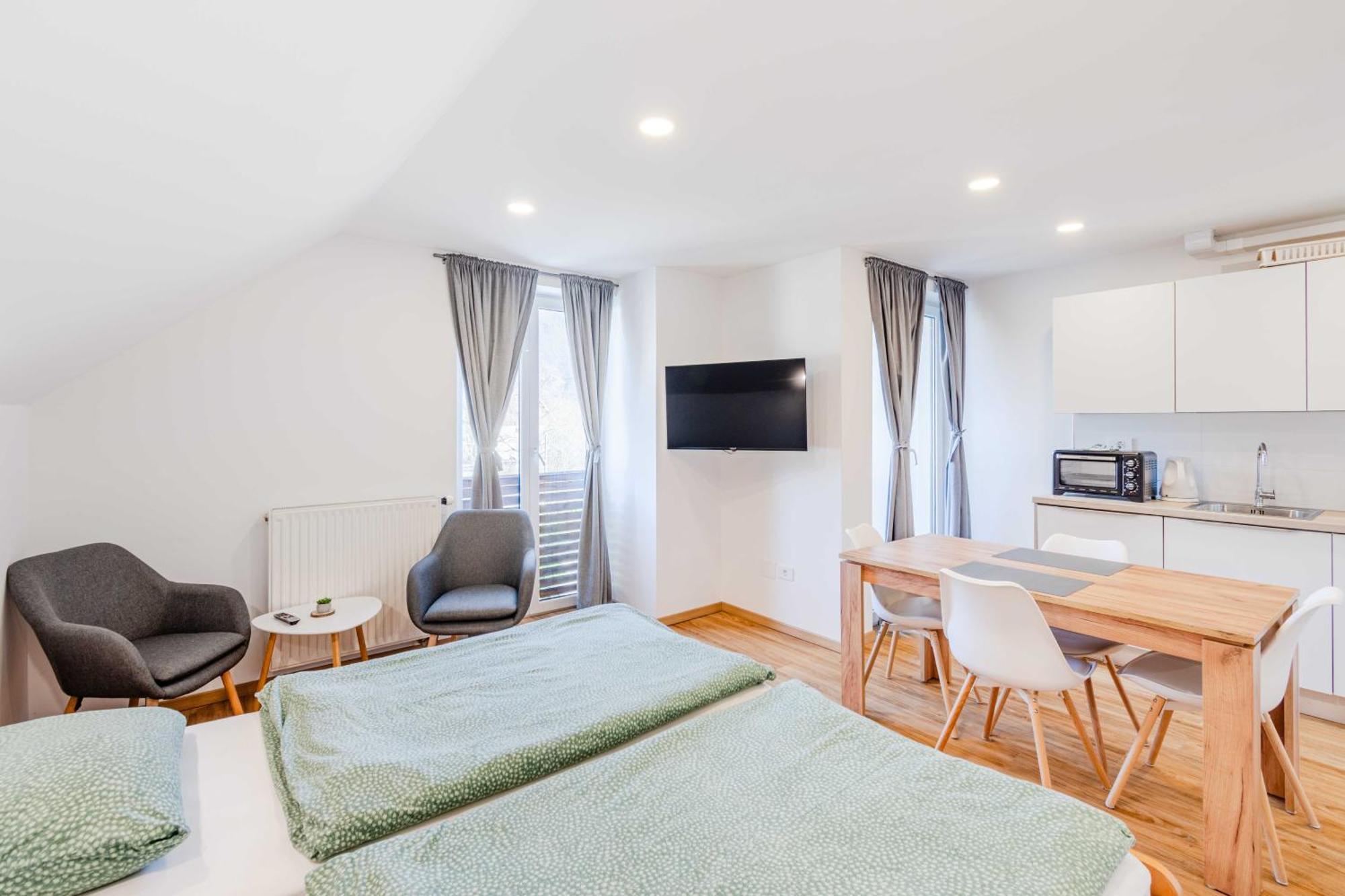 Apartments Skok With Rafting And Free Parking Bovec Eksteriør billede